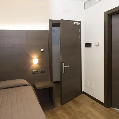Hotel Ristorante Da Tonino 3*